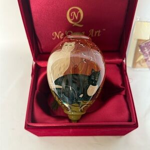 Ne’Qwa Art Cat Ornament